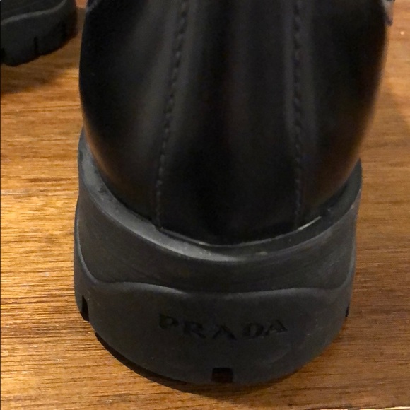 new PRADA Leather Wing-Tip Chelsea Boots - Picture 7 of 12